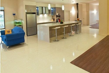 �DƬ��Դ�ھW(w��ng)�j(lu��)